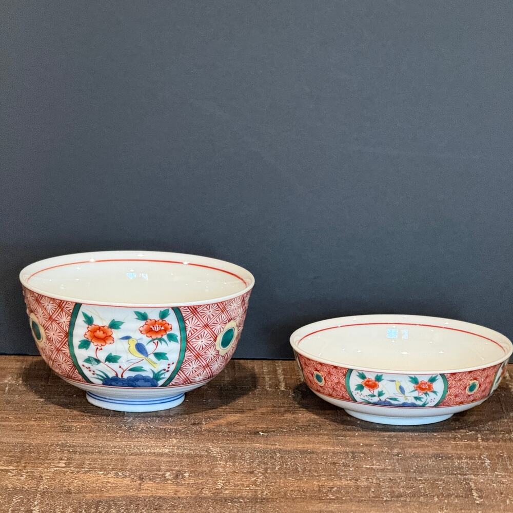 Vintage Japanese Kutani Ware Porcelain Bowl Set Red Aka-e Floral Ornament